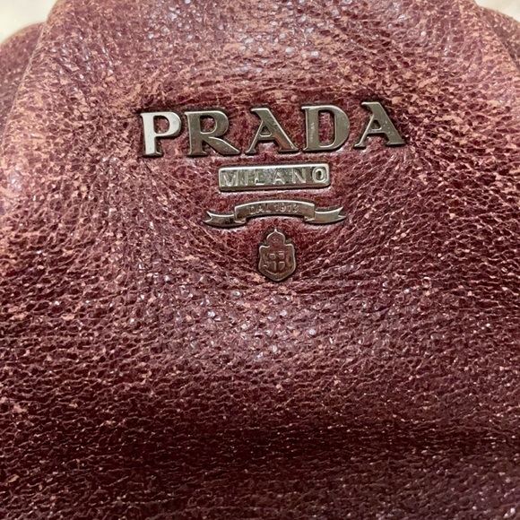 Prada purse used very clean in good condition sell as is - Picture 8 of 8